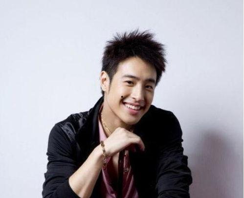 吃瓜娱乐间潘帅,揭秘明星幕后趣事